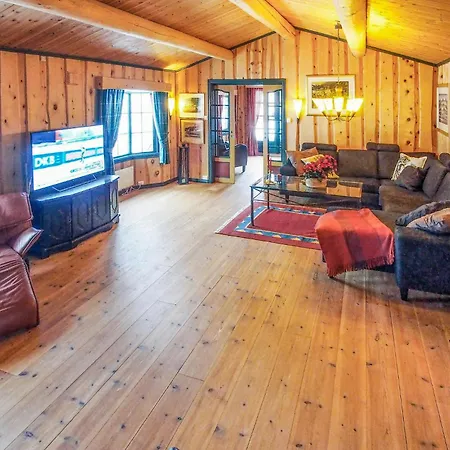 Holiday home Gorgeous In With Wifi